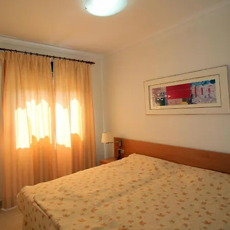 Torre Maestral-4 *
